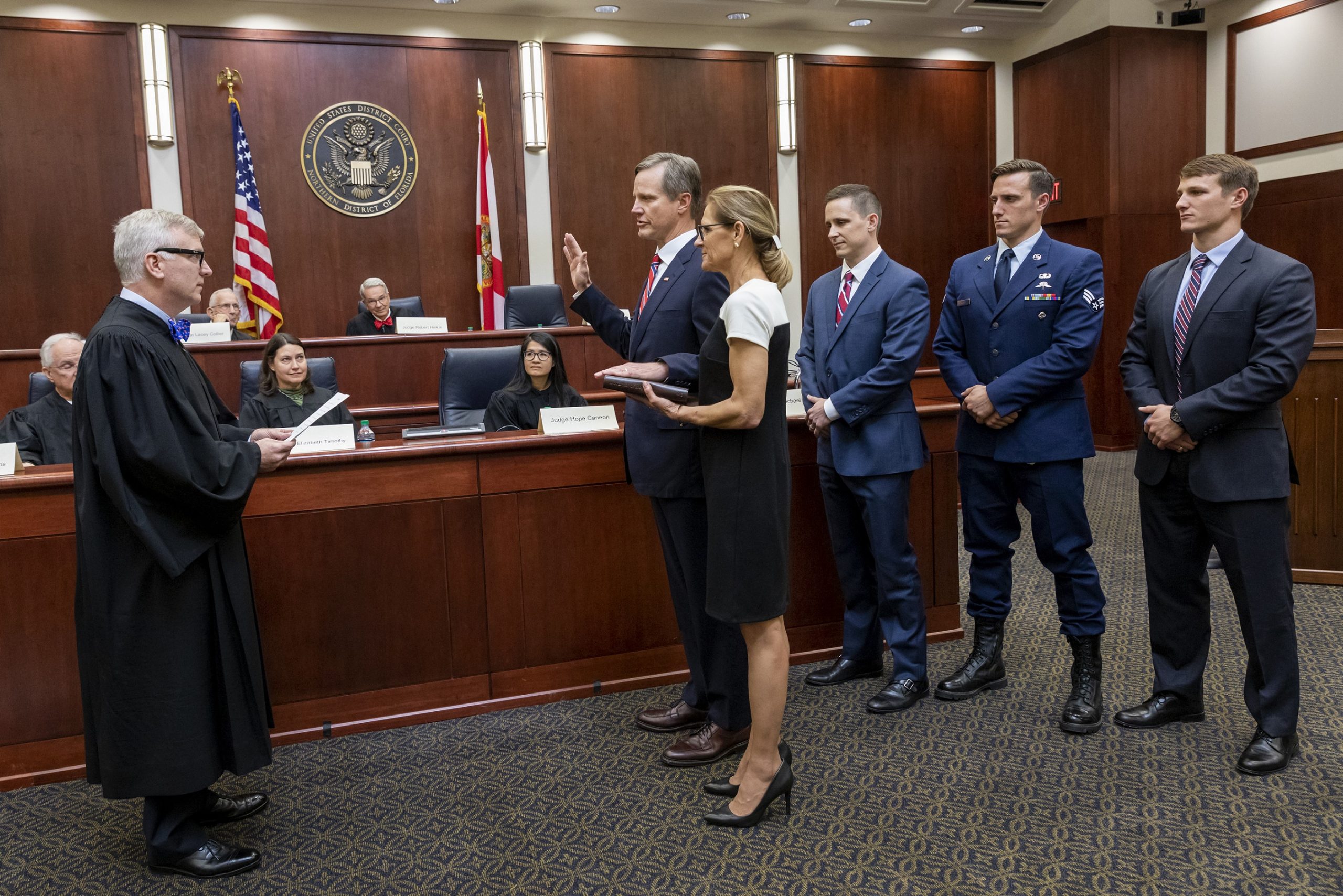 Houston Factory Accident Lawyer & Oil Rig Injury Lawyer: Your Complete Legal Guide